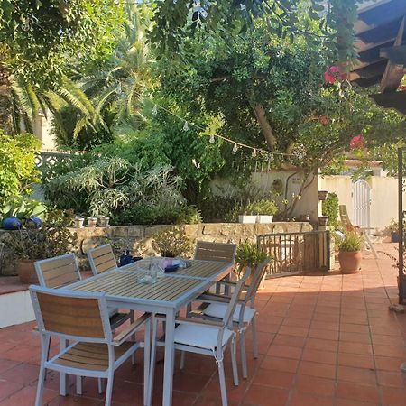 Вилла Agradable Casa Con Piscina Privada Y Jardin Дения Экстерьер фото