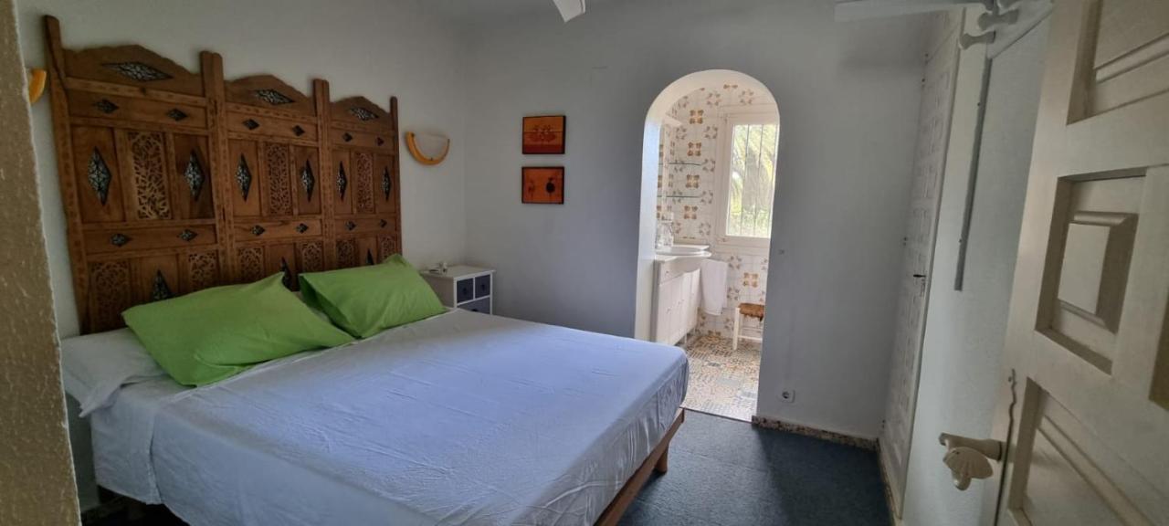 Вилла Agradable Casa Con Piscina Privada Y Jardin Дения Экстерьер фото